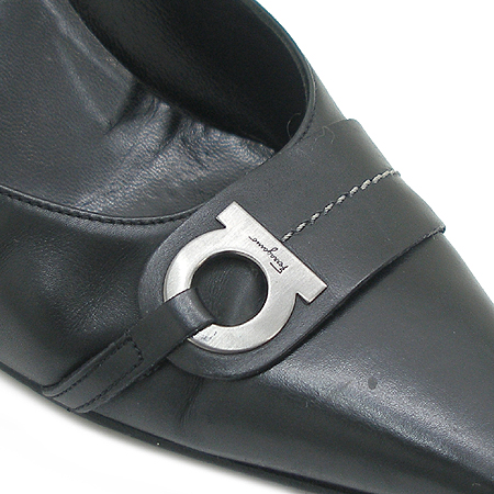 Ferragamo(��󰡸�) ���� ��ġ�� ��� ������ ������ ���� �̹���4 - ���̺��� �߰���ǰ